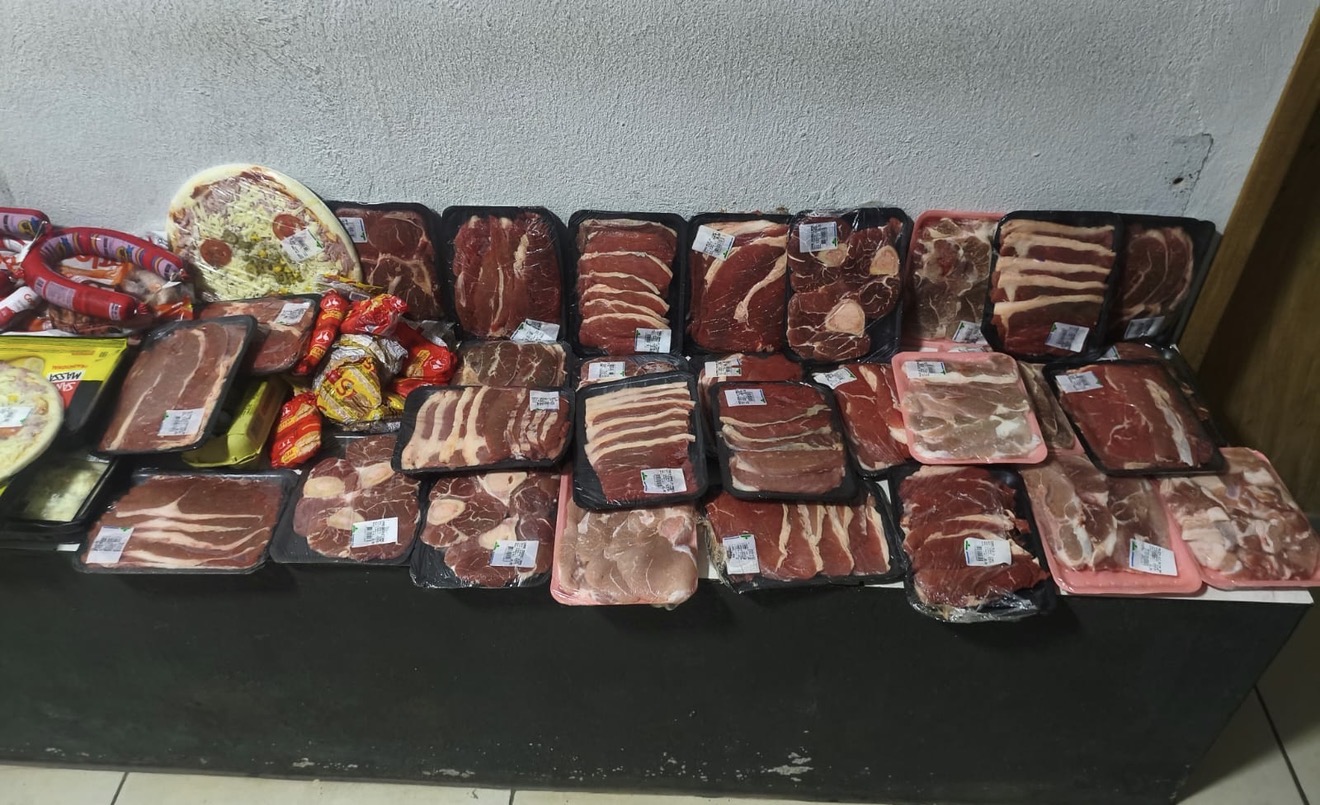 Após roubo de celular, suspeito usa cartões da vítima em supermercados e é preso pela PM em Arapongas