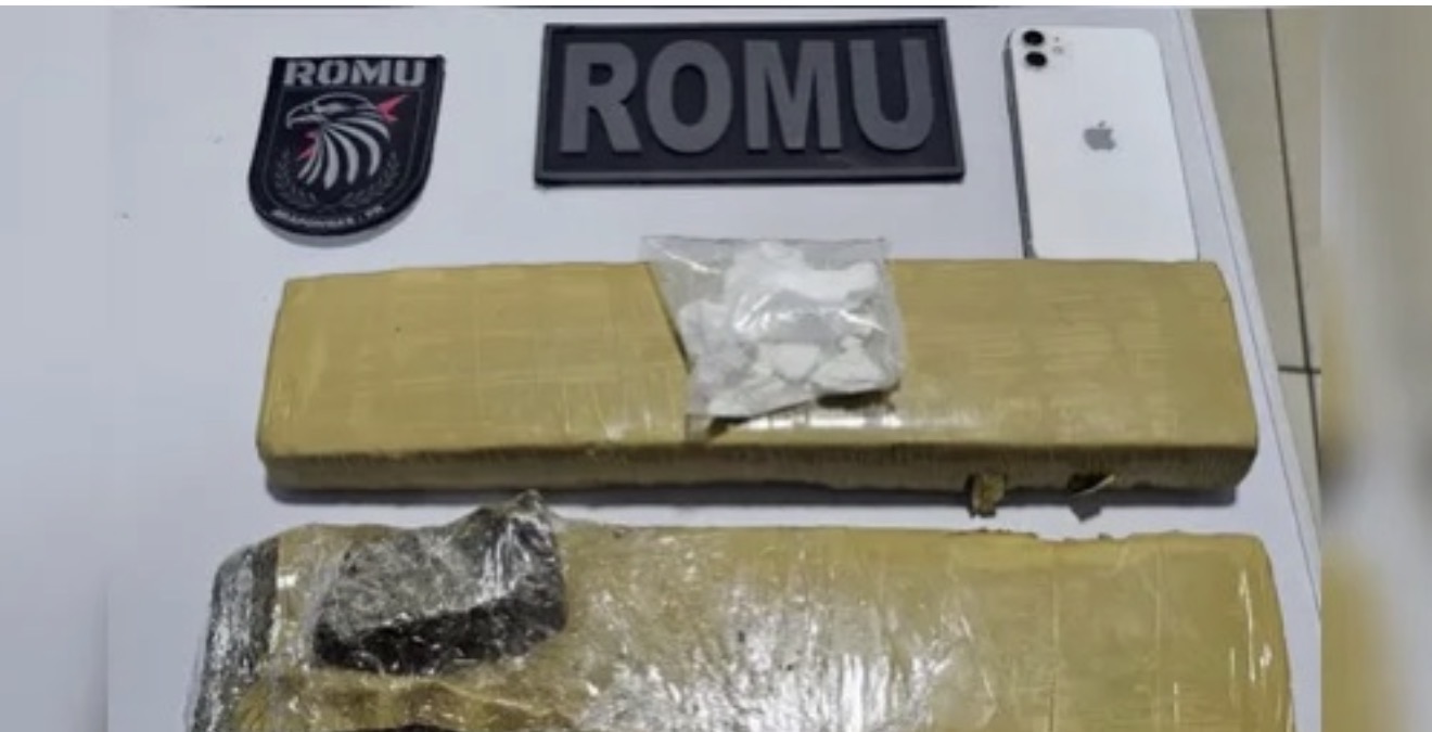 Homem tenta fugir durante abordagem e GM apreende cerca de 2 kg de maconha e cocaína em Arapongas