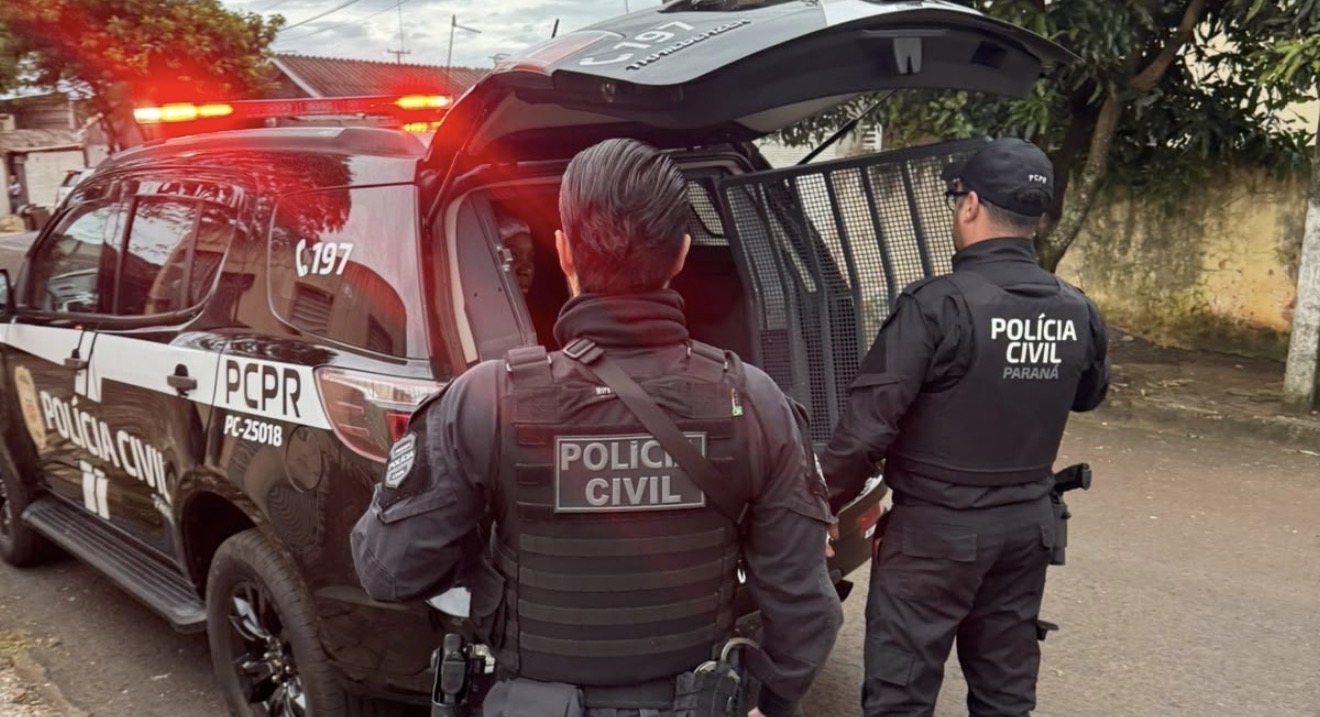 Polícia prende 13 pessoas e apreende drogas e armas durante operação com um morto em Arapongas